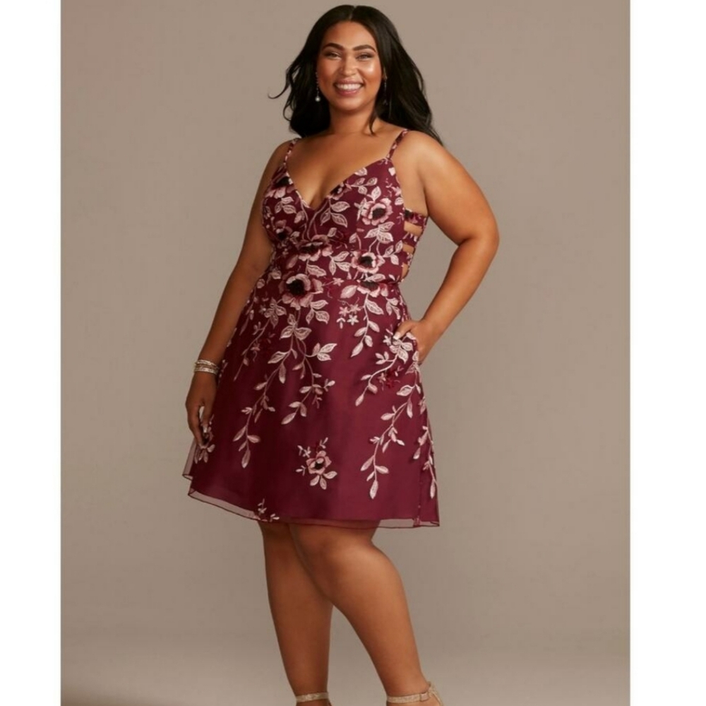 Jules & Cleo Burgundy Floral Embroidered Homecoming Wedding Guest Dress‎ Size 22